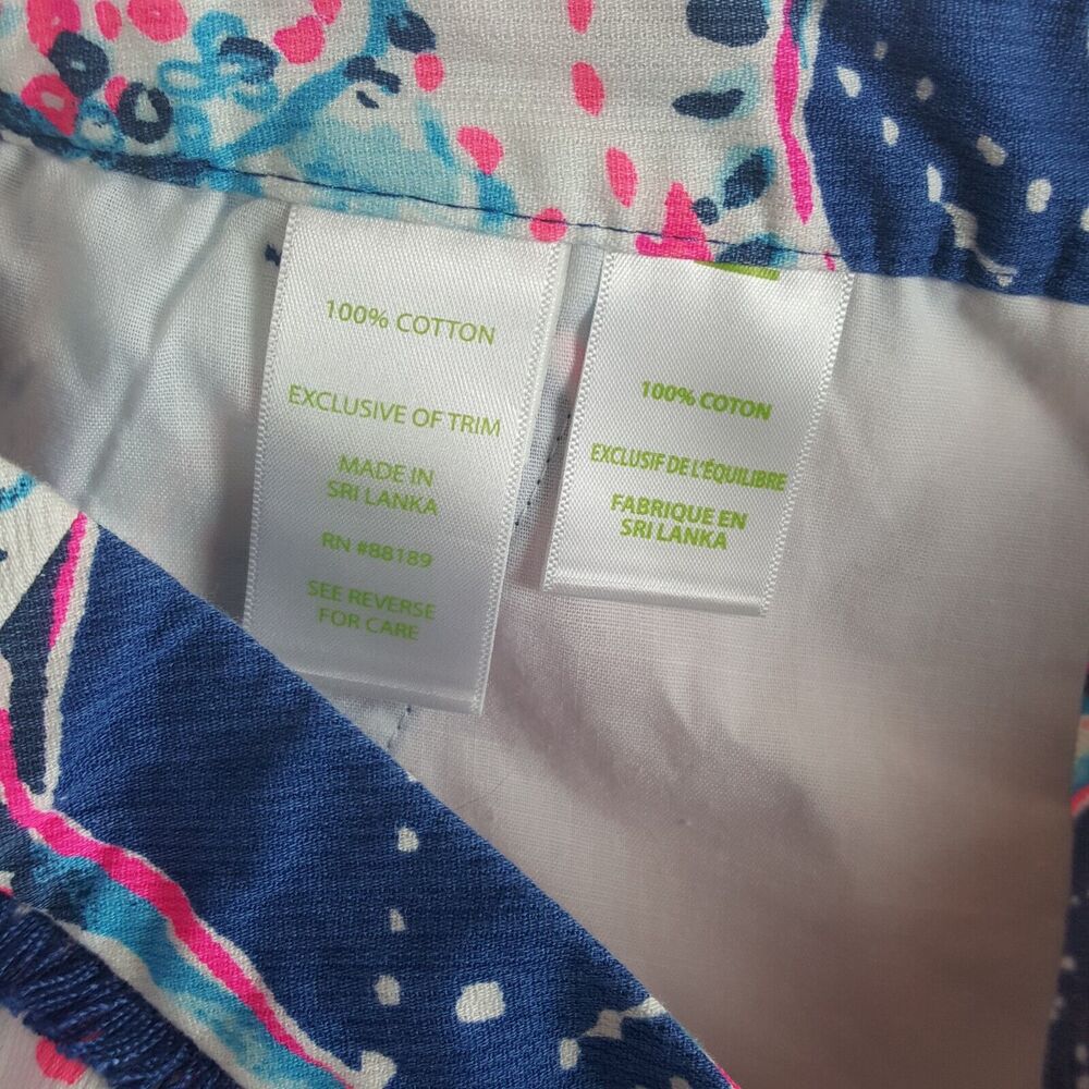 Lilly Pulitzer Adie Shorts Indigo Star Fish Struck Blue White Pink Sz 2 - Picture 2 of 4